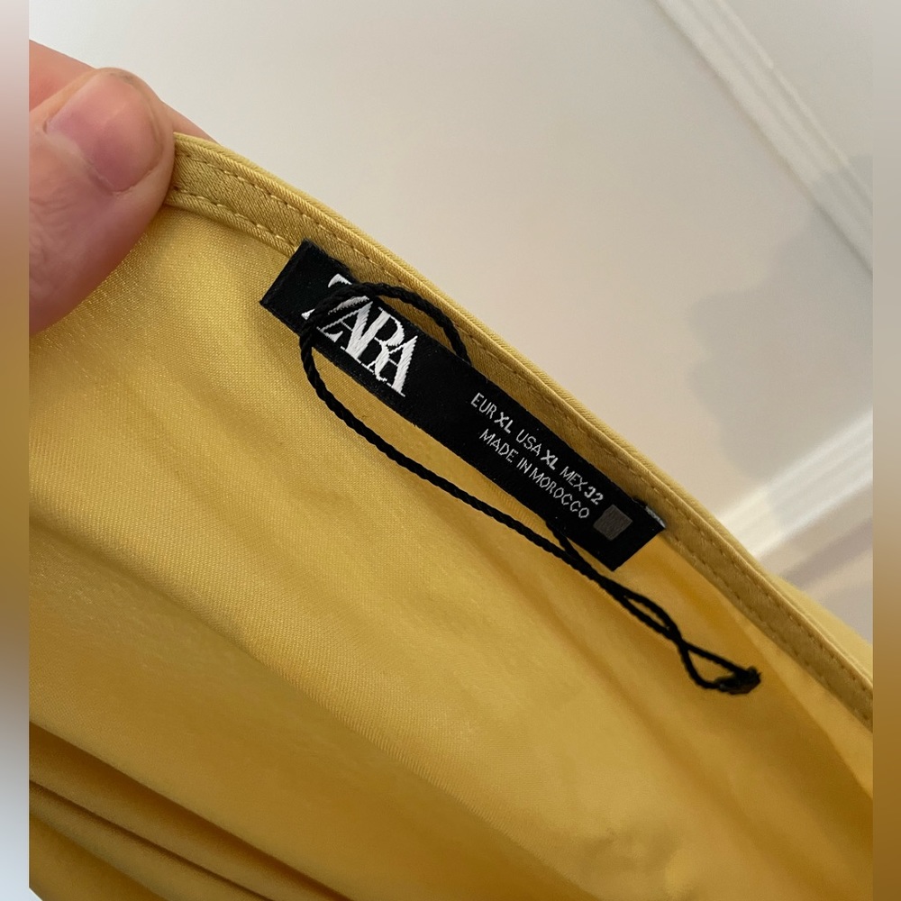 ZARA Silk Effect Slip Dress in Butter Yellow - Picture 4 of 4
